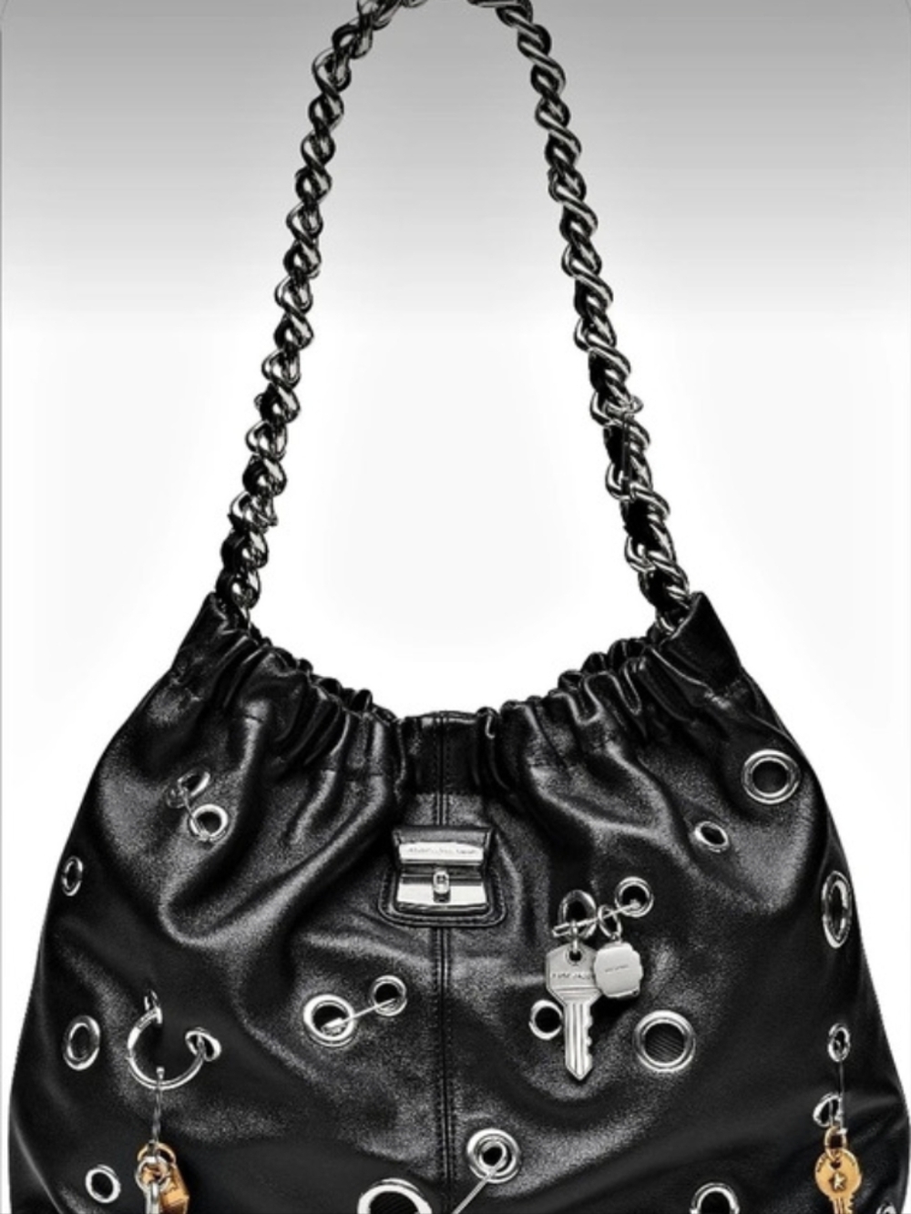 Marc Jacobs – The Grommet Charm Cristina Tote